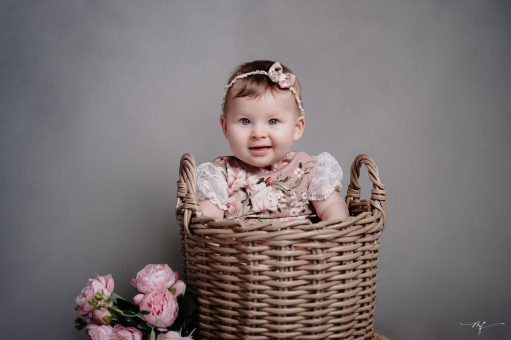 séance photo bébé en studio en Normandie près de Beuzeville